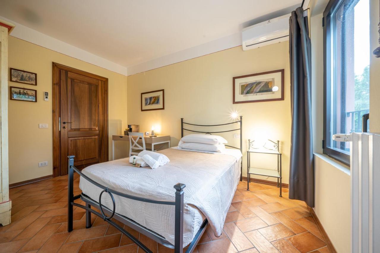 Casello A1, Modena Sud - Villa Aurora Charming Rooms Екстериор снимка